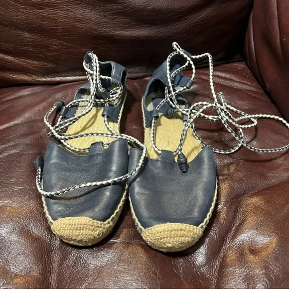 Tory Burch sandals pre-owned size 8.5 M - Picture 3 of 8